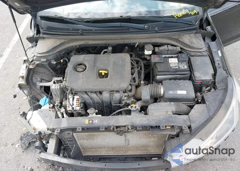 2019 Hyundai Elantra Value Edition z USA, uszkodzony, nr VIN KMHD84LF5KU785480